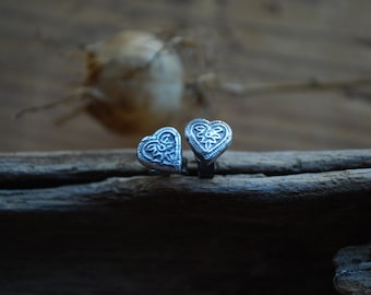 Paire de puces d'oreille "Grand Cœur" en argent, sterling silver heart studs