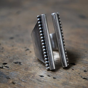 Bague longue réglable en argent massif