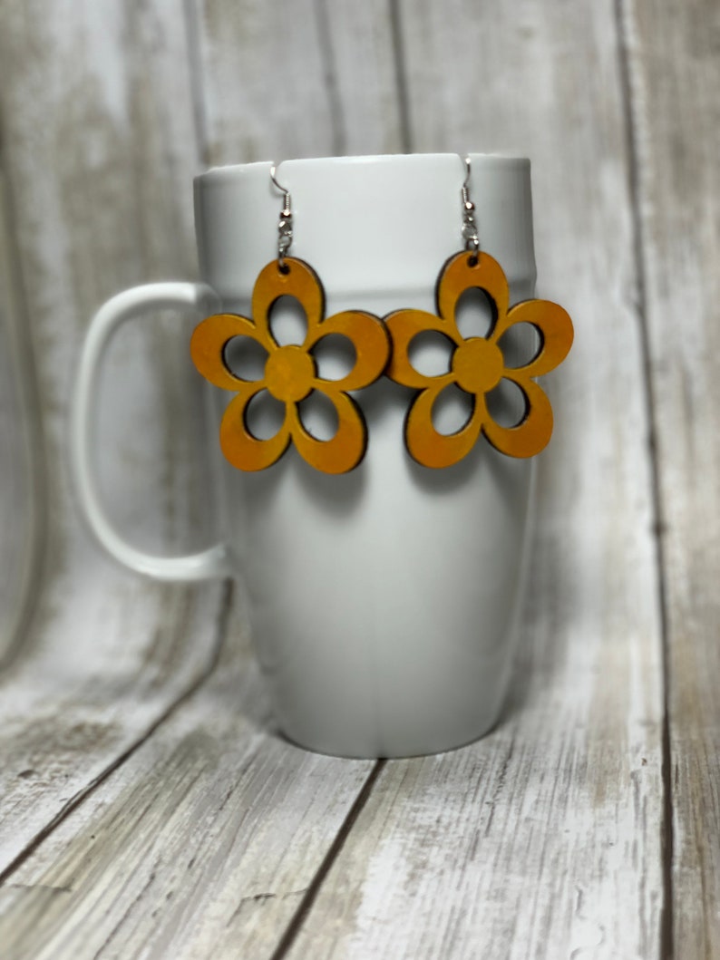 Botanical EARRINGS, Leather 70s Earrings, BUTTERCUP YELLOW Retro Leather, Retro Silver Earrings For Birthday Gift image 4