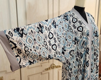 Elegant Ikat Bathrobe Abaya Experience ultimate relaxation in this exquisite bathrobe featuring an intricately designed ethnic ikat print