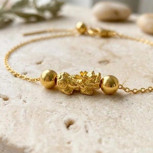 Solid 24K Gold Pixiu Bracelet, Adjustable Chain, Feng Shui Chinese Mythical Guardian Symbol of Wealth, Protection & Good Fortune