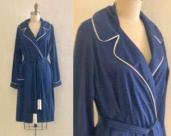 vintage 80's navy tassel robe // dressing gown