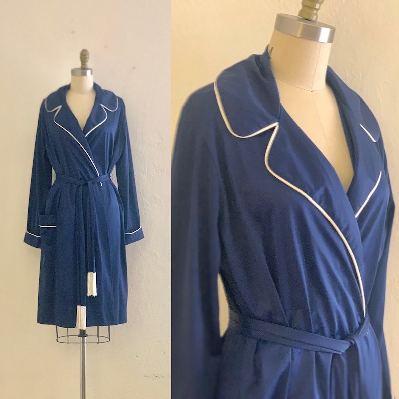 vintage 80's navy tassel robe // dressing gown image 1