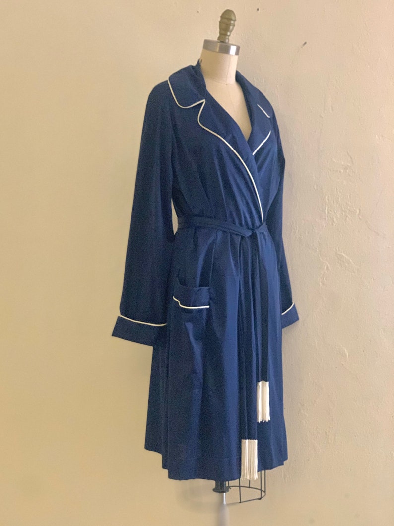 vintage 80's navy tassel robe // dressing gown image 2