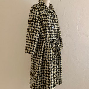 vintage 60's herringbone black & cream coat image 2