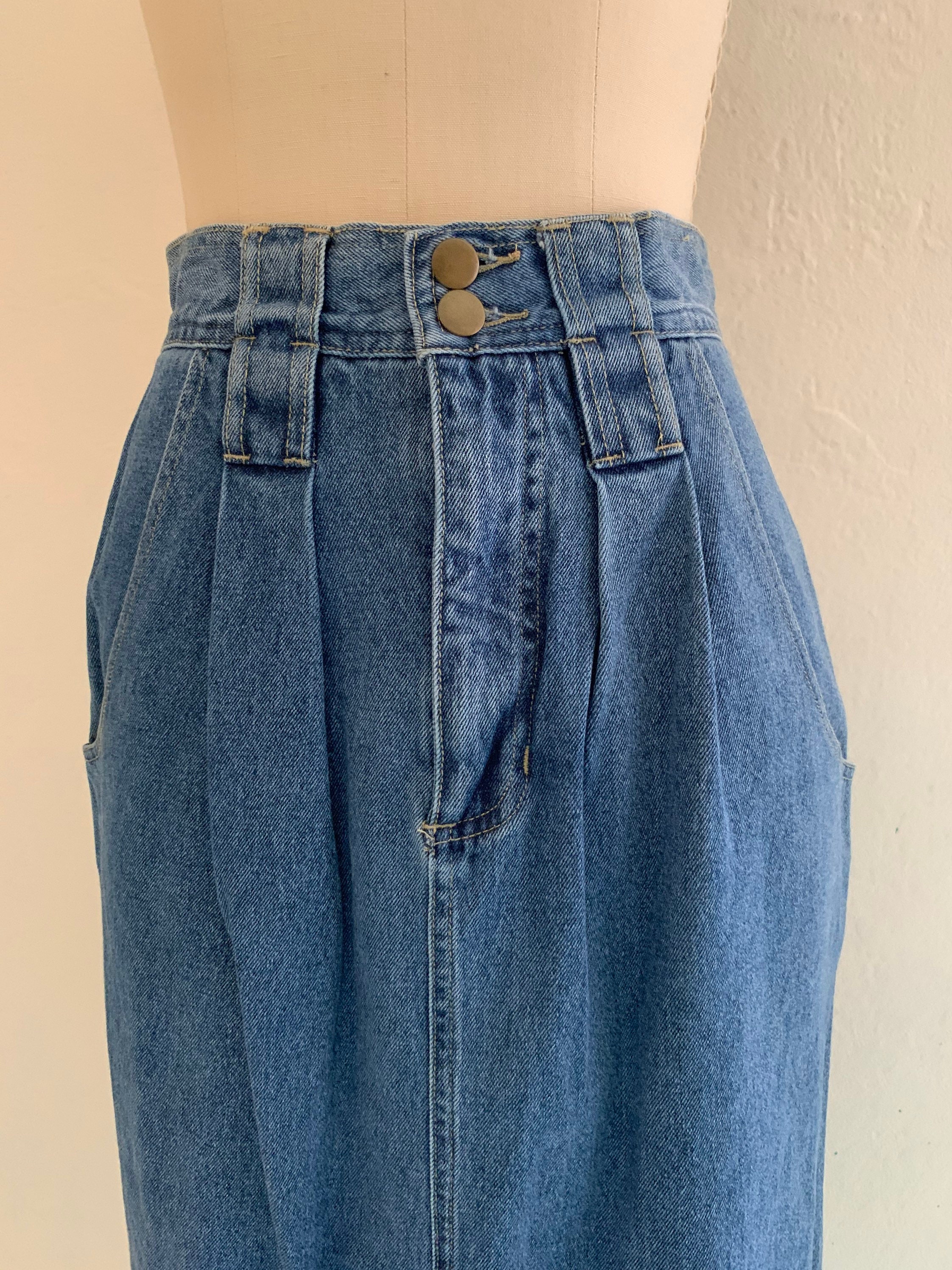 vintage 80's high waist denim skirt // midi jean skirt with pockets
