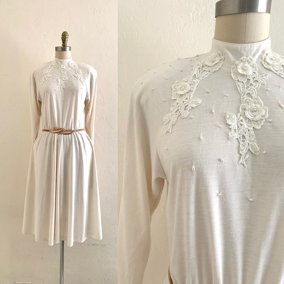 vintage 70's winter white dress with pockets