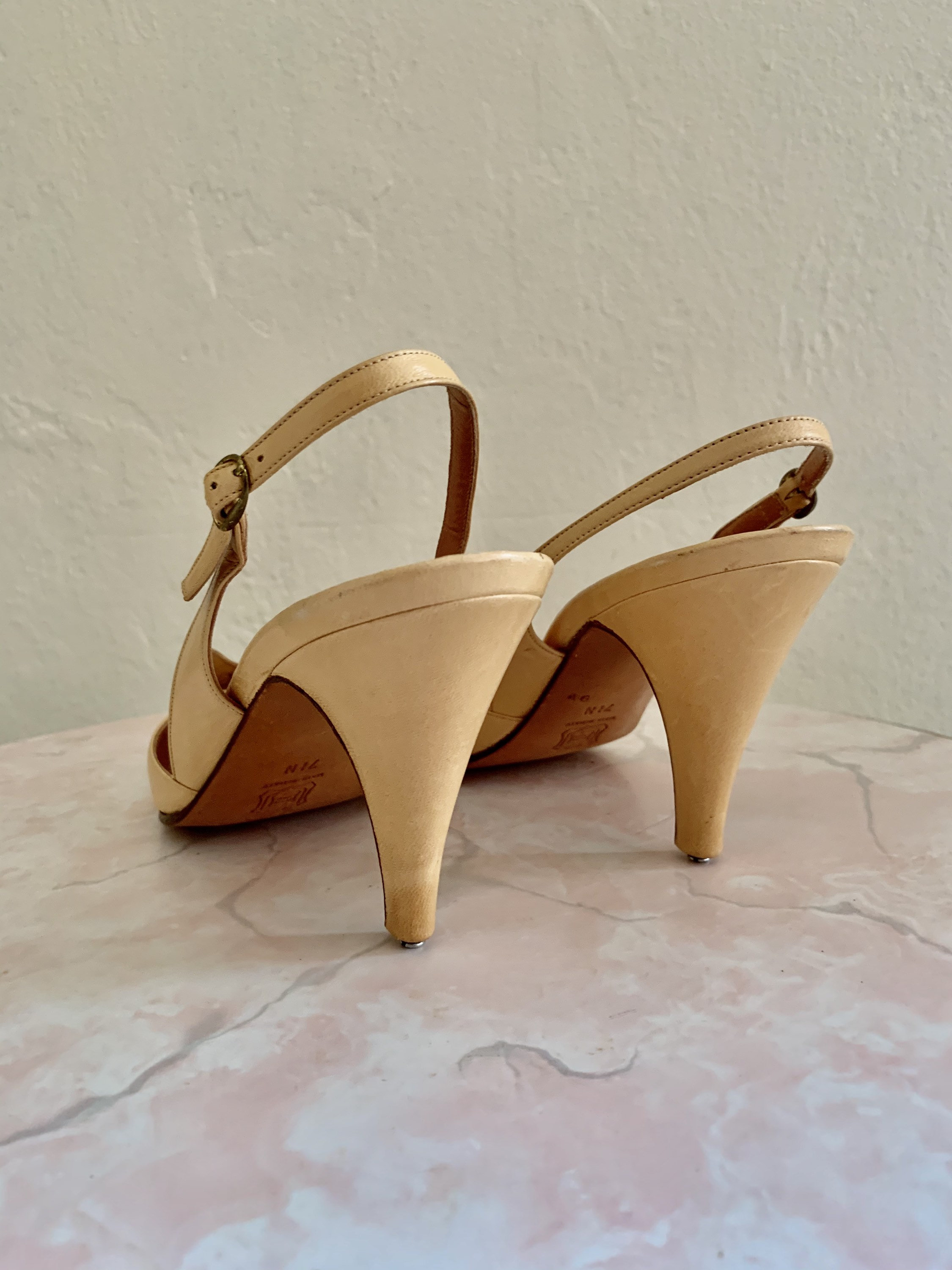 peep toe heels with bow