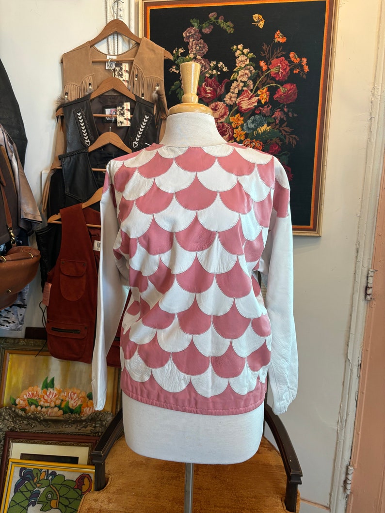 vintage 80's leather pink white scalloped top image 2