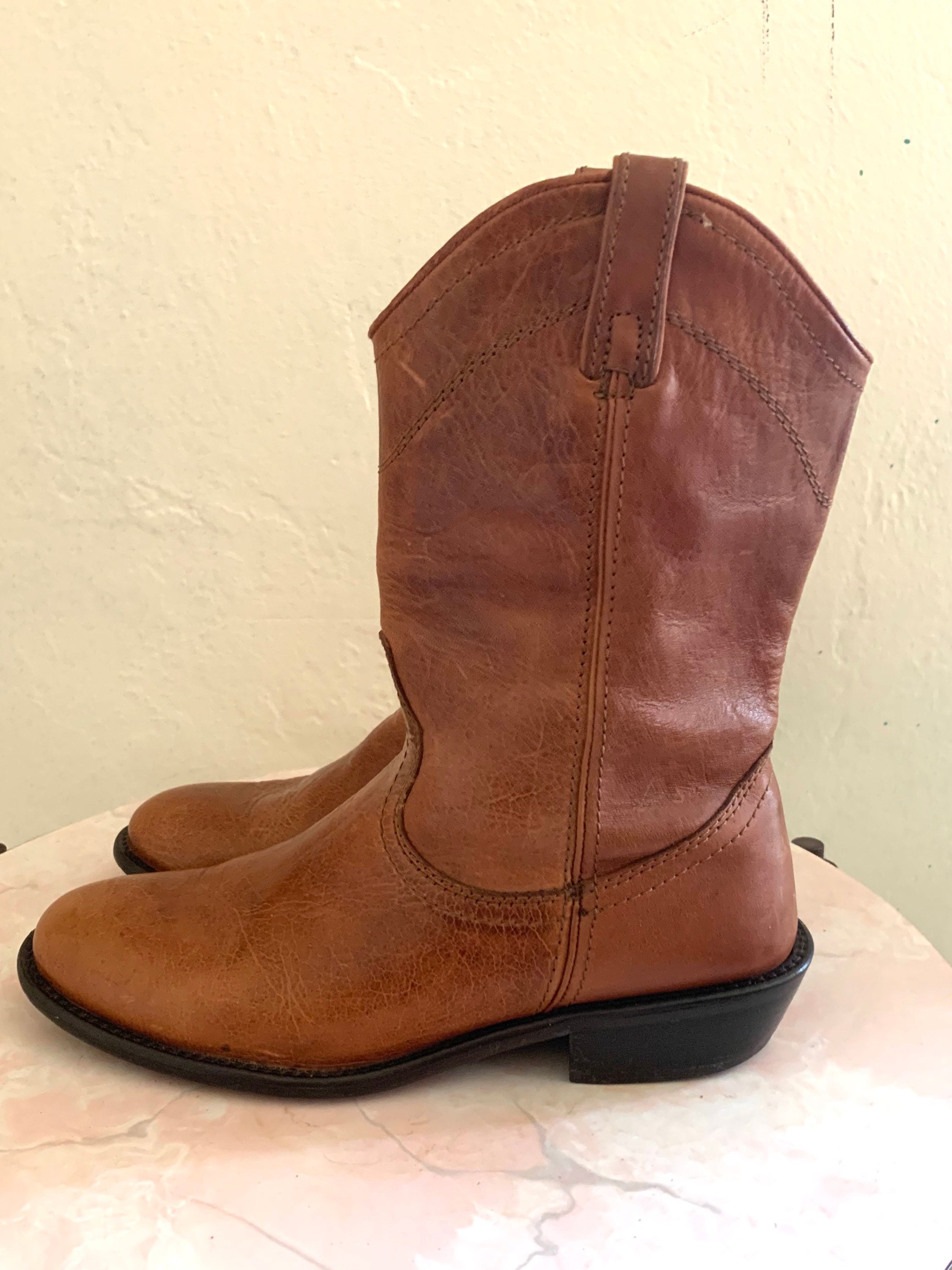 vintage honey brown ankle boots with stacked wooden heel size 10