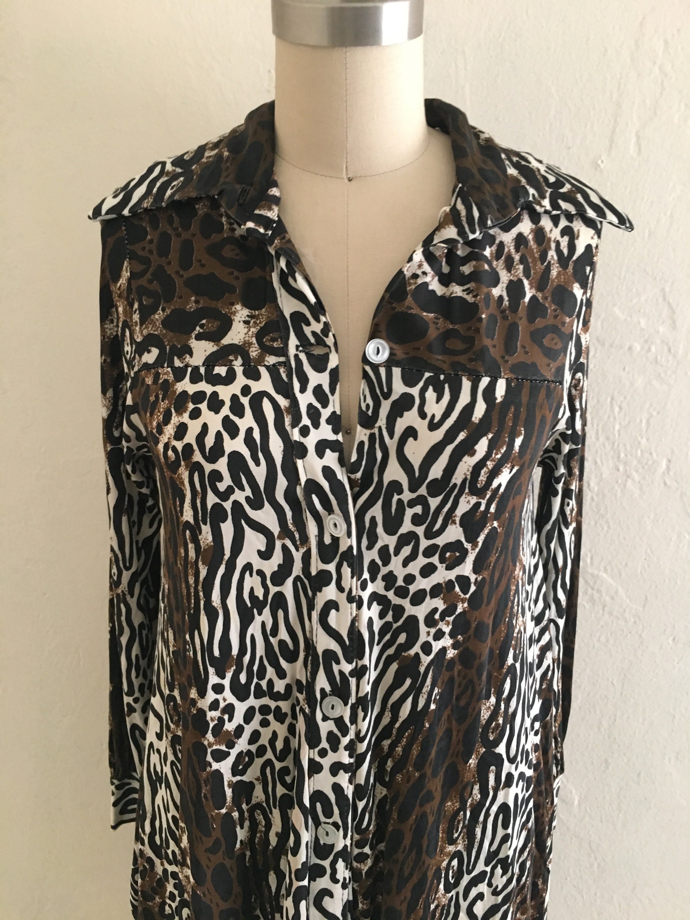 vintage 70's animal print shirt dress // animal print tent dress