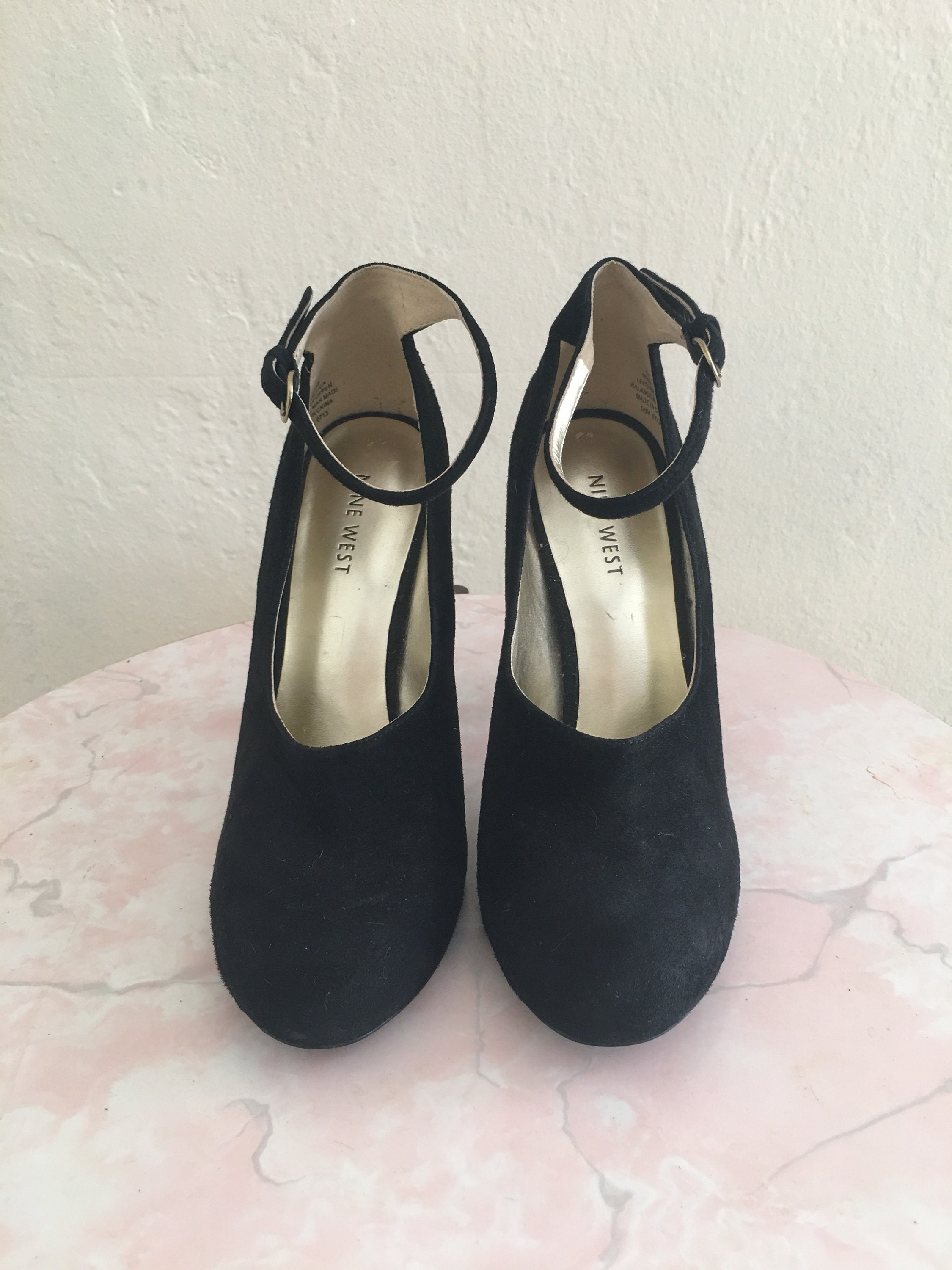 vintage 90's black leather ankle strap heel // shoe size 8.5 39