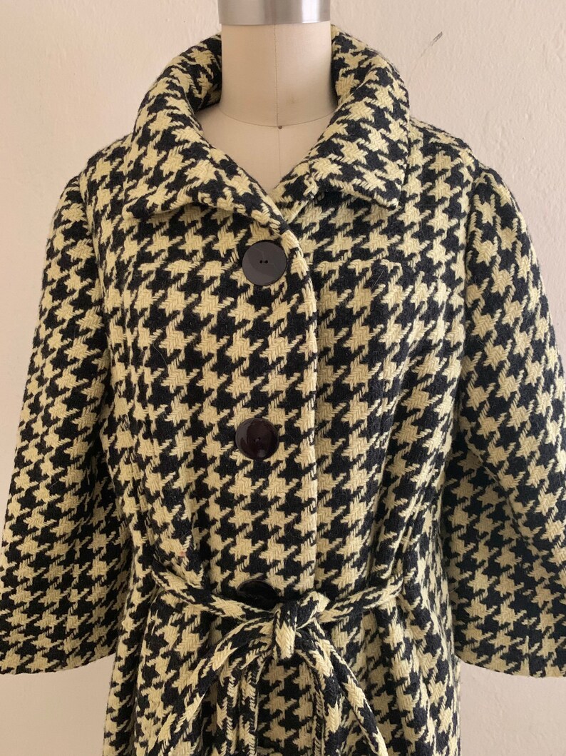 vintage 60's herringbone black & cream coat image 4