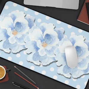 Floral Schreibtischmatte, Aquarell Blaue Blumen, Polka Dot Büro Dekor, Große Maus Pad