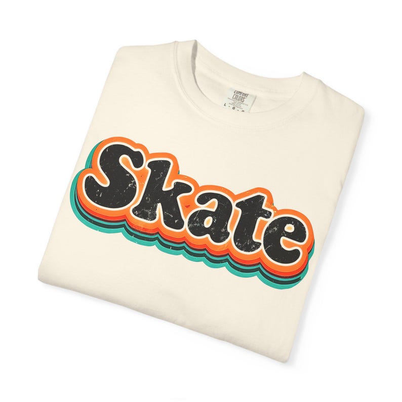 T-shirt graphique de planche à roulettes, chemise de skate vintage, t-shirt unisexe couleurs confort, cadeau pour les patineurs, chemise de patinage à roulettes, chemise de skate des années 80, t-shirt de skate image 7