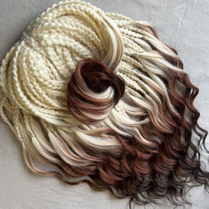 Blonde ombre krullende dreadlocks, handgemaakte dreadlocks, gekrulde haarverlenging, synthetische golvende haren, double- en single-ended, DE- en SE-dreadlock