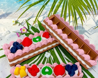 Mix Fruit Cake Pill Box | Cute Weekly Pill Organizer | Dessert-Themed Medicine Case | 7 Day Pill Box | Kawaii Desk Organizer