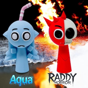Puede incluir: Dos figuras impresas en 3D, una azul con una pajita y la palabra "Aqua" debajo, la otra roja con una cara de calavera y las palabras "Raddi Horror" debajo.