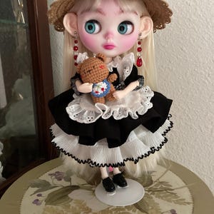 Blythe doll