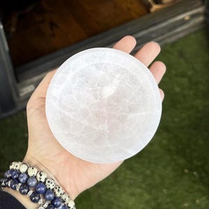 4 inch natural selenite crystal gemstone charging and cleansing bowl decor
