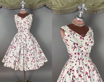 1950s dress vintage 50s PINK GREEN FLORAL print white cotton fit and flare