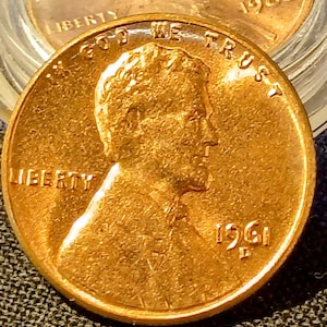 Beautiful 1960&#39;s Lincoln memorial cents (4) in this set 1961 1962,1963,1966. with collectable errors