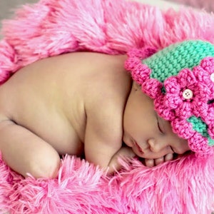 Baby Hat CROCHET PATTERN Beginner Beanie Cap Pretty Petal in 5 sizes 0-10 years image 1