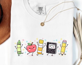 Powrót do szkoły PNG, urocze przybory szkolne PNG, projekt koszulki dla nauczyciela, notatnik z kredkami i klejem Apple w stylu kawaii, sublimacja szkolna