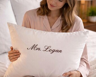 Personalized beige pillowcase, Custom pillowcover initials, Embroidered name pillow cases, Classic pillow covers