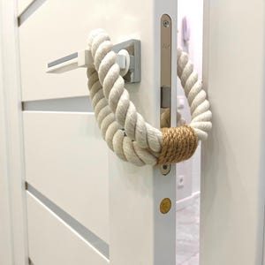 Fermaporta in corda di cotone bianco e accenti di juta - arredamento elegante - Fermaporta resistente