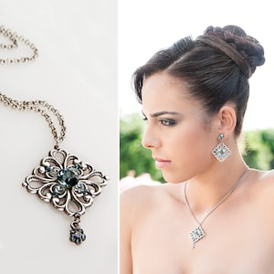 Jewelry set for woman, Necklace and earring set, Silver jewelry set, Rhinestone jewelry set