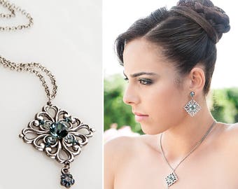 Jewelry set for woman, Necklace and earring set, Silver jewelry set, Rhinestone jewelry set