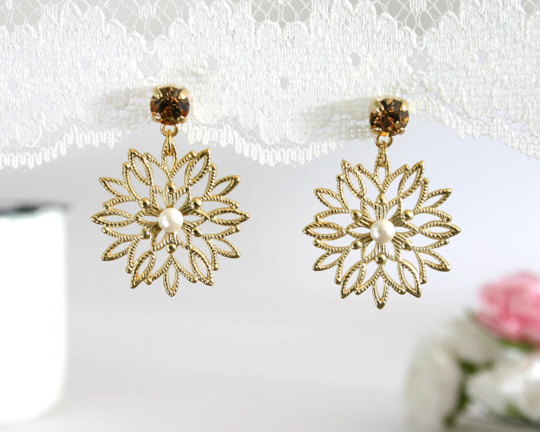 Snowflake Earrings for a Winter Wedding Snowflake Wedding - Etsy