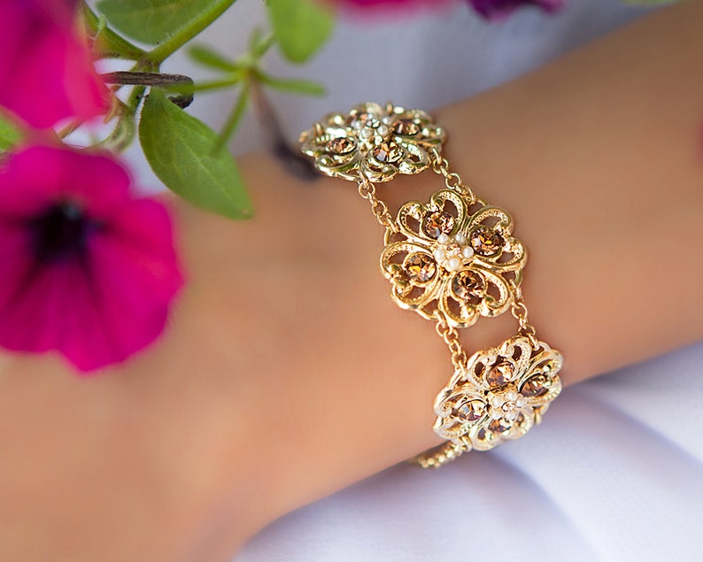 Pulsera de oro de declaración, Regalo de la madre de la hija, Pulsera Swarovski para mujeres, Pulseras de oro para mujeres imagen 2