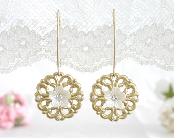 White floral earrings, Flower dangle gold earring, Long white earring, White wedding, Clear crystal earrings