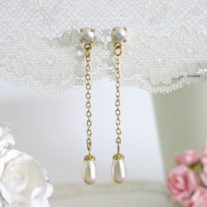 Pearl bridesmaid jewelry, Pearl bridesmaids earrings, Tear drop pearl earrings, Bridesmaid gift, Will you be my bridesmaid gift image 1