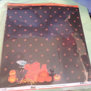 CLEARANCE SALE!!! Scrapbook Paper 12x12 Halloween 20 Sheets Orange Black Pumpkins Bats Spider Webs 12 x 12 Page Protector