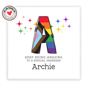Carte LGBTQ+ | Carte d'anniversaire personnalisée avec initiales pour elle, lui, eux, eux, fils, fille, frère, soeur, petit-fils, nièce, ami, père