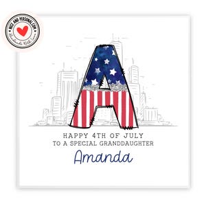 Carte du 4 juillet heureux | Carte personnalisée avec initiales pour elle, lui, fils, fille, frère, soeur, petit-fils, nièce, ami, père, maman 01