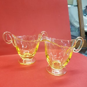 Heisey Empress individual creamer and sugar in Sahara