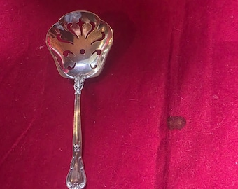 Gorham Chantilly Bon Bon Spoon
