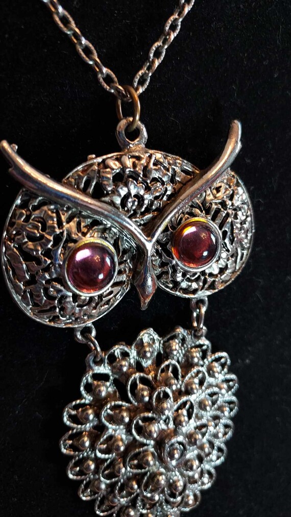 Large Vintage OWL Necklace with Violet Eyes - image 3