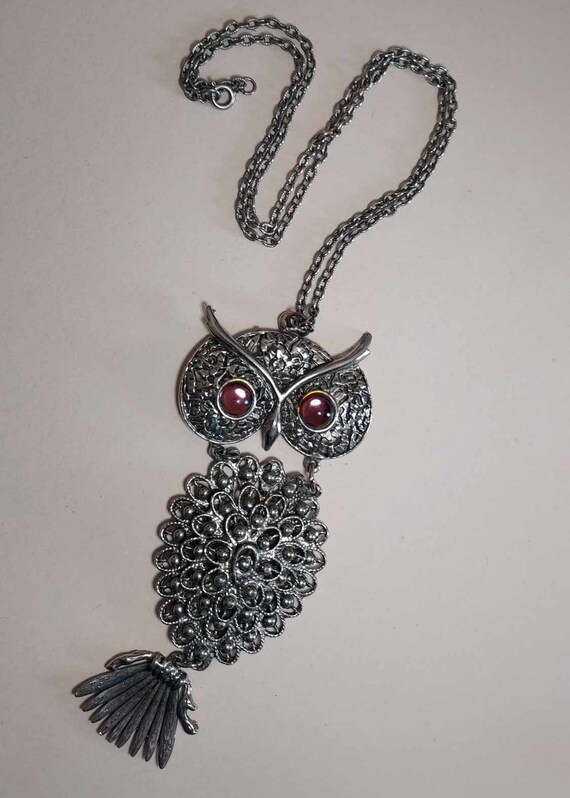 Large Vintage OWL Necklace with Violet Eyes - image 7