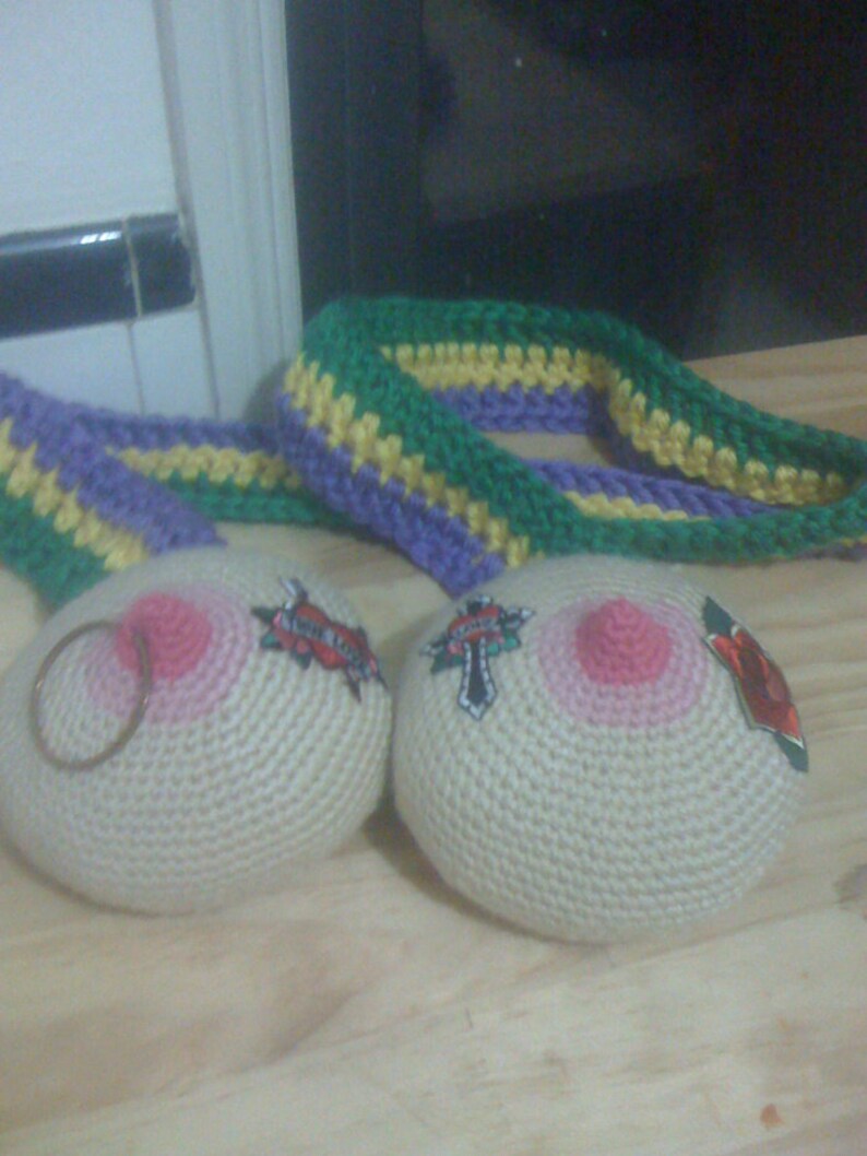 boob scarf knitting pattern Boob scarf knitting pattern