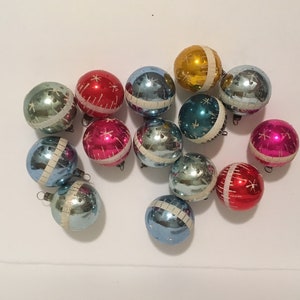 Czechoslovakia Set of 14 Hand Decorated Glass Vintage Christmas Ornaments