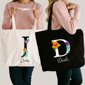 Personalisierte Blumenmonogramm-Einkaufstasche mit Reißverschluss, benutzerdefinierter Name ursprüngliches Geschenk für Mutter, Geburtstagsgeschenk benutzerdefinierte Name Tote, perfektes Geschenk für Mutter
