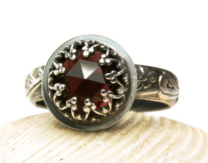 Vintage Style Garnet Ring Renaissance Ring Gothic Style Jewelry Natural Gemstone Ring image 3