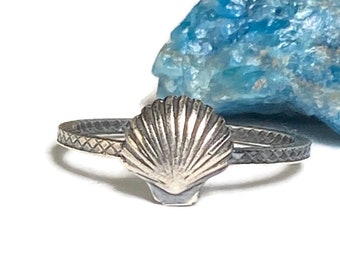 Seashell Ring in Sterling Silver Sea Life Ocean Stacking Ring