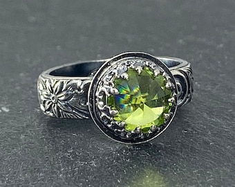 Solitaire Peridot Ring in Sterling Silver