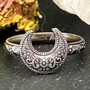 Crescent Moon Sterling Silver Ring Vintage Style Jewelry